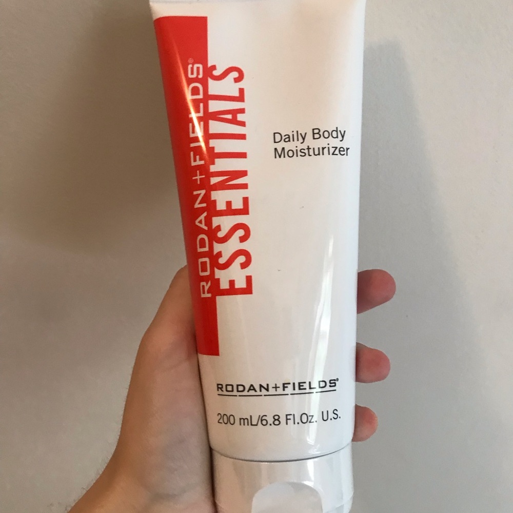 Rodan & Fields Essential Body Lotion